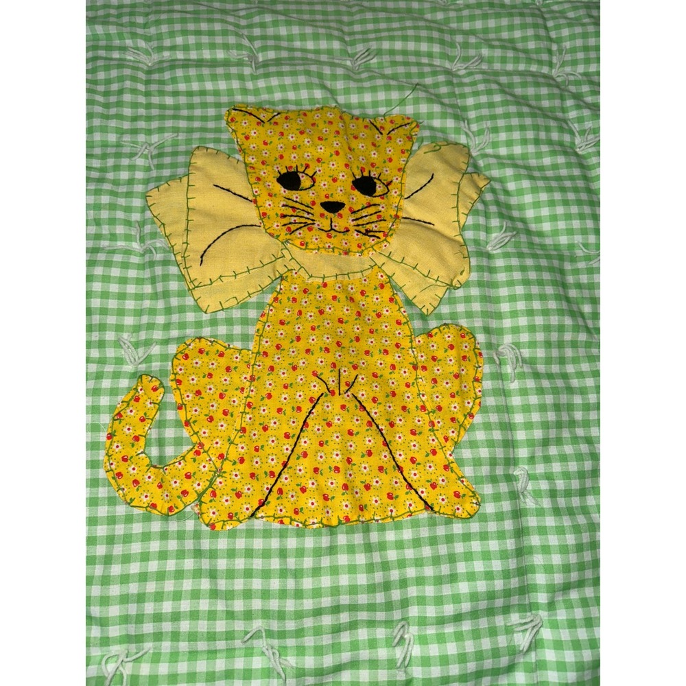 Vintage Baby Blanket Reversible & Hand Tied - Picture 4 of 6
